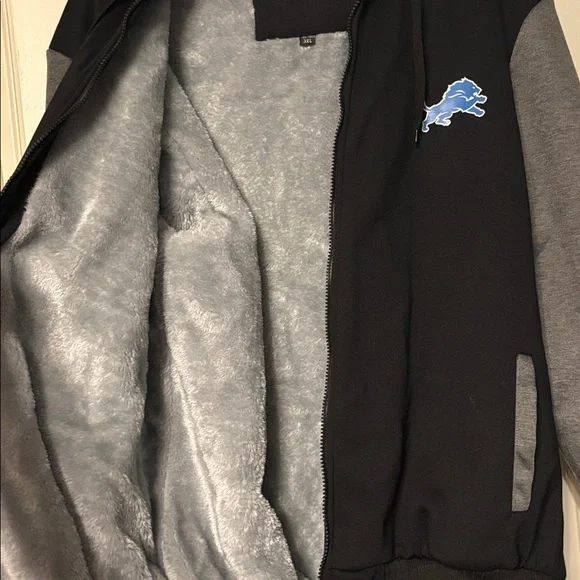 Lions faux fur lined zip up - Picture 5 of 6
